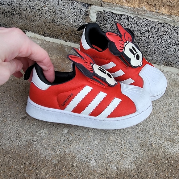 Adidas Superstar Red Disney Minnie Mouse Slip-on Toddler Sneakers 8K - Picture 4 of 12
